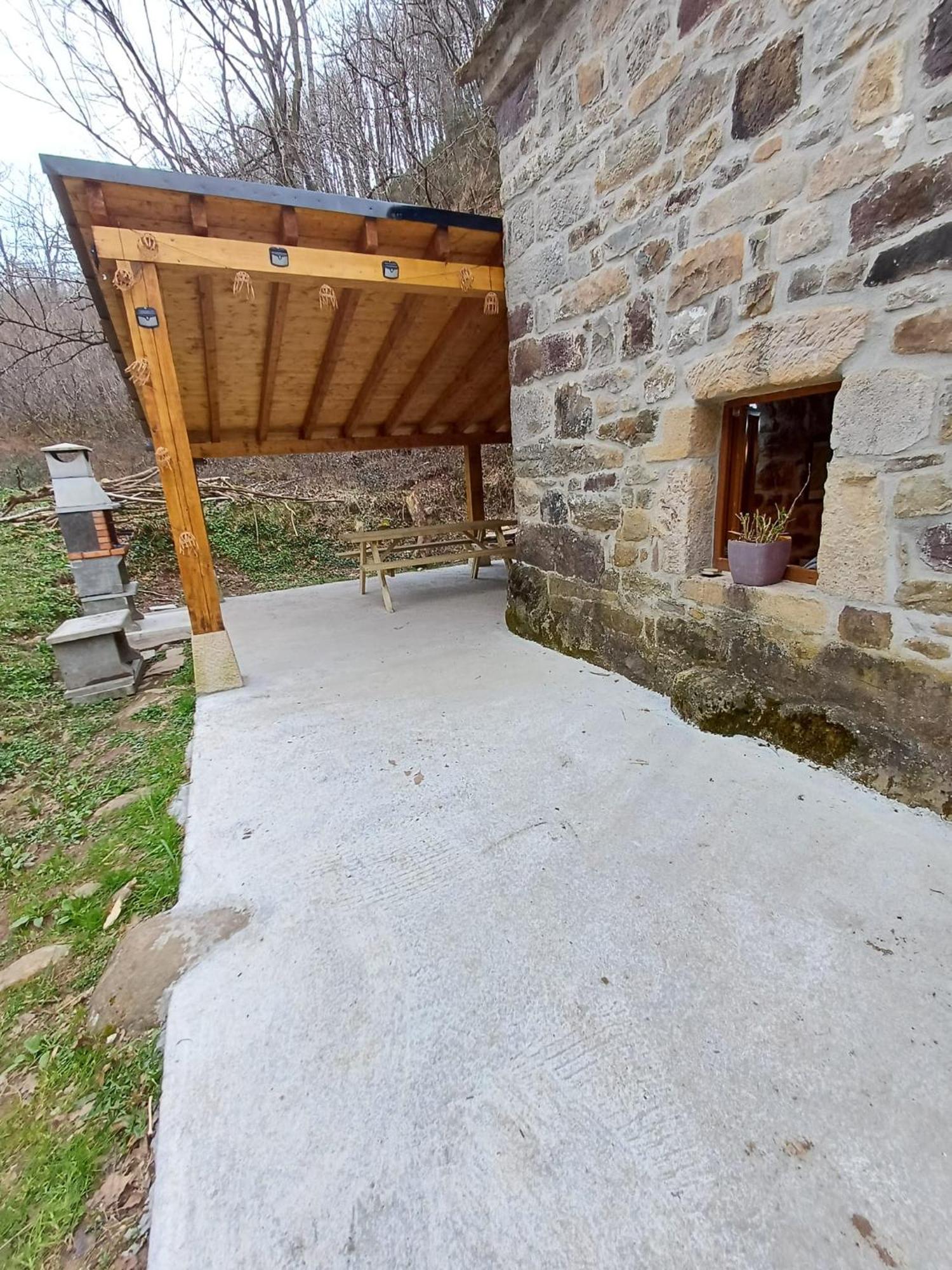 La Cabaña del Río San Roque de Ríomiera Exterior foto